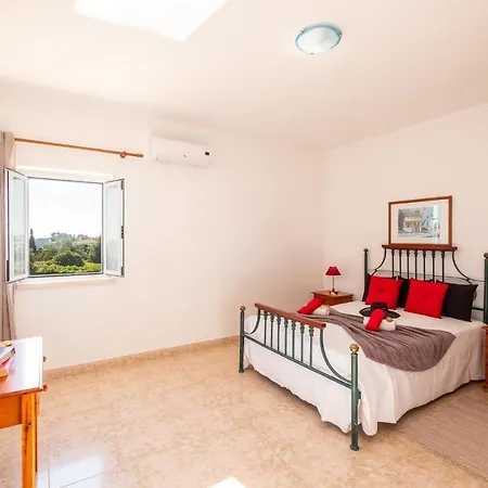 Sunrise - Com Piscina Privada E Bbq Em Карвоейру