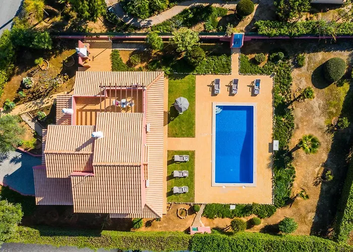 Villa Sunrise By Algarve Vacation *