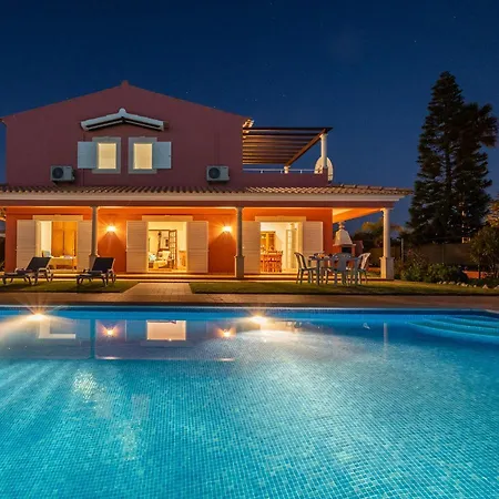 Villa Sunrise - Com Piscina Privada E Bbq Em *